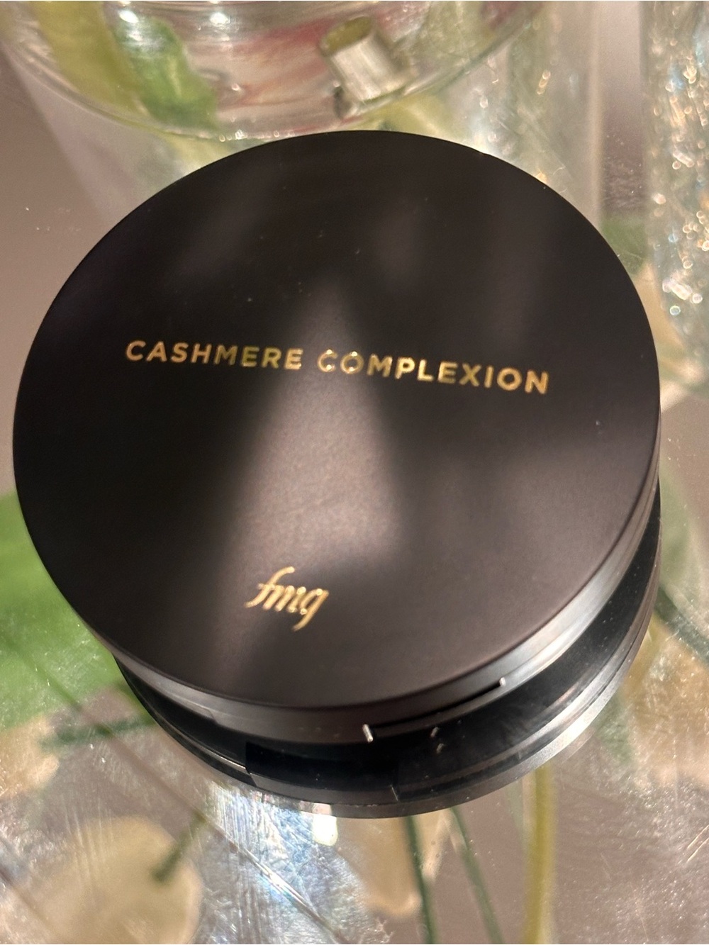 Avon FMG Cashmere Complexion Powder Foundation W160 Full Coverage Vegan NIB Wear